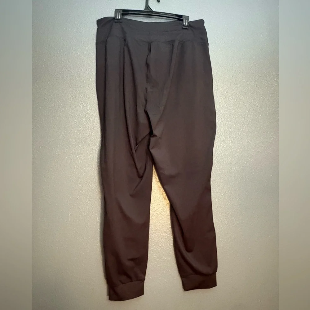 Old Navy Black joggers-power soft - Picture 4 of 6